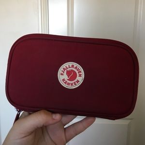 Fjallraven wallet!